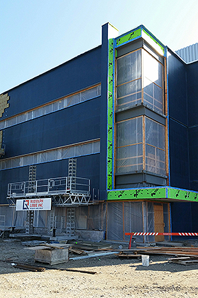 Neuroscience east wall and canopy